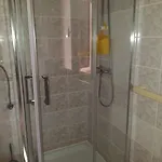 Dinka דירה *